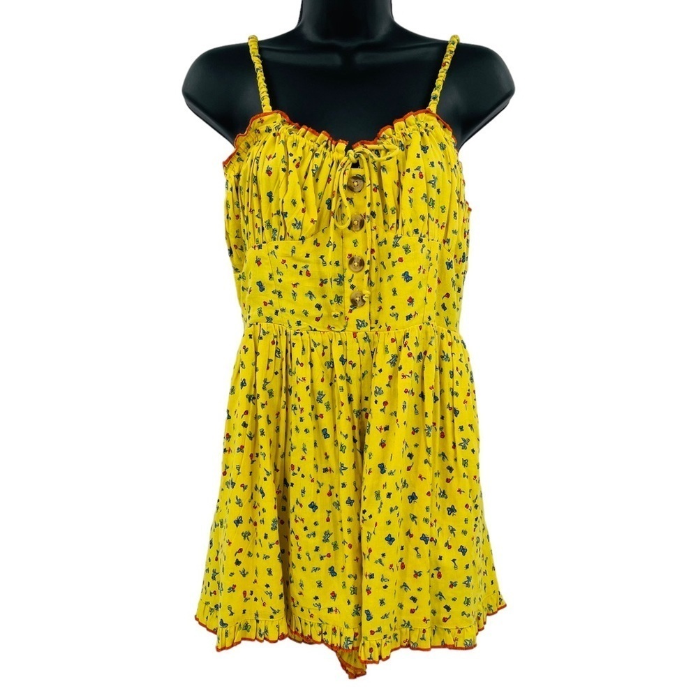 UO Betti Print Romper Womens M Yellow Linen Blend Ditsy Floral‎ Smocked Ruffle